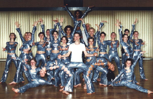 dansschool_Ramon.jpg (64415 bytes)